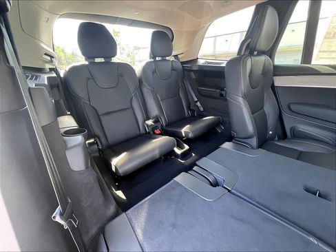 New 2026 Volvo XC90 T8 Ultra w/ Lounge Package AWD/4WD image 28
