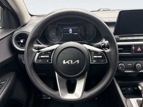 Used 2023 Kia Forte LXS FWD image 12