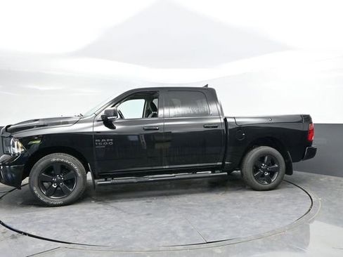 Used 2021 RAM 1500 Classic SLT w/ Electronics Convenience Group AWD/4WD image 6