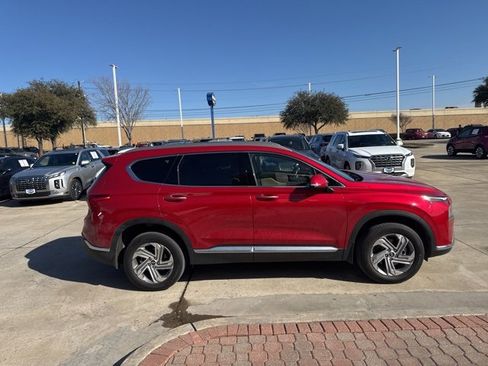 Used 2023 Hyundai Santa Fe SEL w/ Premium Package image 9