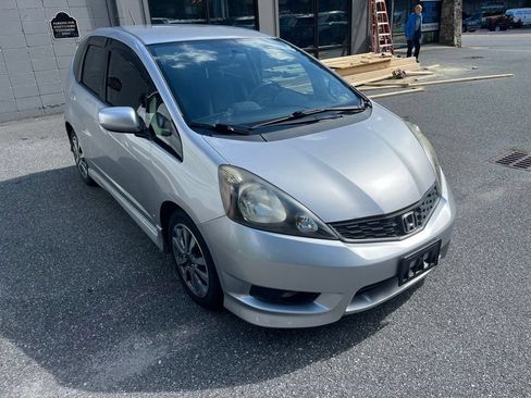 Used 2013 Honda Fit Sport image 1