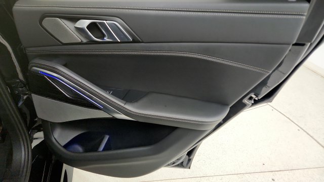 Used 2026 BMW X6 xDrive40i w/ Climate Comfort Package AWD/4WD image 41