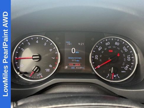 Used 2019 Toyota RAV4 LE w/ All Weather Liner Package AWD/4WD image 22