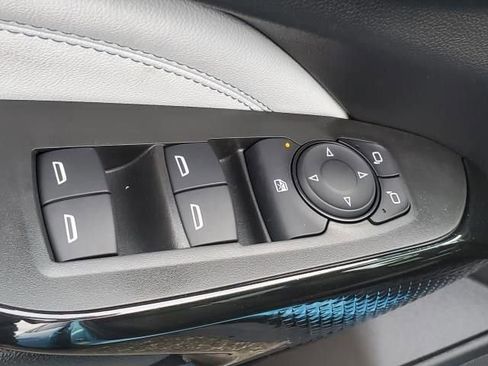 New 2025 Chevrolet Trax LT w/ Driver Confidence Package image 21