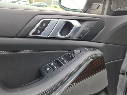 Used 2026 BMW X5 xDrive40i image 22