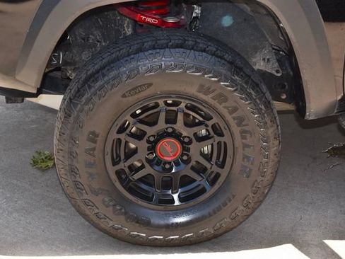 Used 2023 Toyota Tacoma TRD Pro AWD/4WD image 43