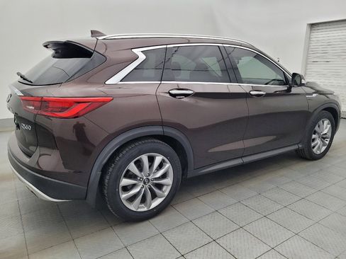 Used 2020 INFINITI QX50 Luxe w/ Navigation Package FWD image 10