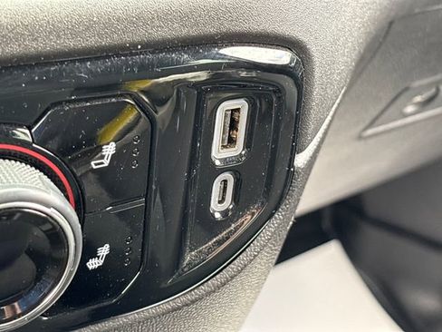 Certified 2024 Chevrolet Silverado 1500 LT AWD/4WD image 21