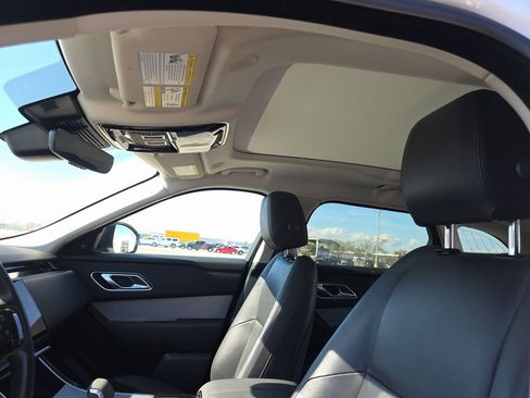 Used 2024 Land Rover Range Rover Velar S image 9