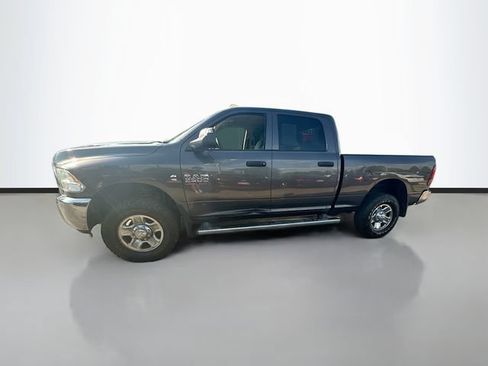 Used 2014 RAM 2500 Tradesman w/ Chrome Appearance Group AWD/4WD image 9
