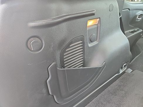 Used 2023 Jeep Renegade Altitude w/ Sun/Sound Group image 95