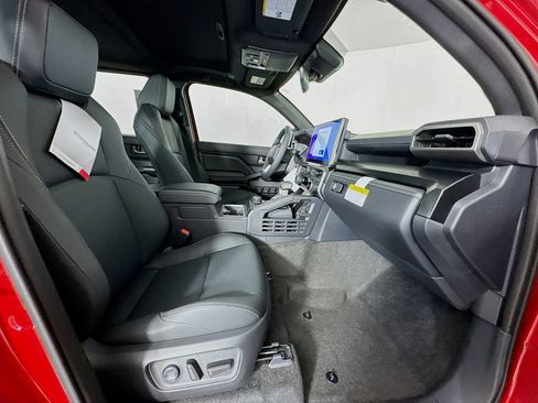 New 2025 Toyota 4Runner Limited image 27