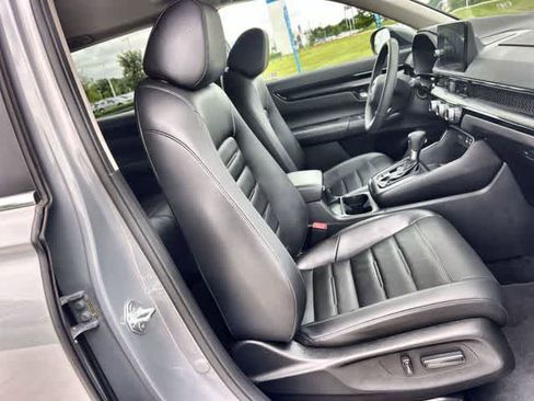 Used 2024 Honda CR-V EX-L image 12