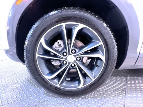 Used 2021 Buick Encore GX Essence FWD image 10