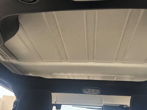 Used 2013 Jeep Wrangler Unlimited Rubicon w/ Dual Top Group AWD/4WD image 27