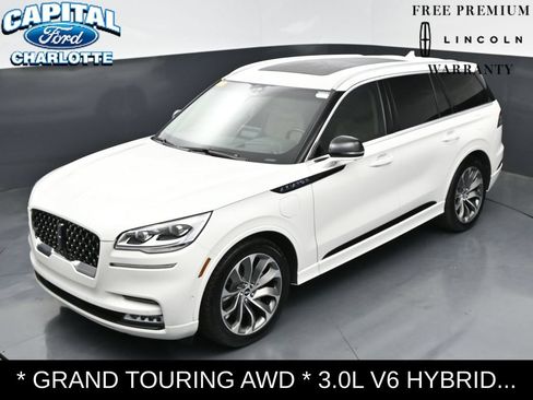 Used 2020 Lincoln Aviator Grand Touring w/ Equipment Group 302A AWD/4WD image 32