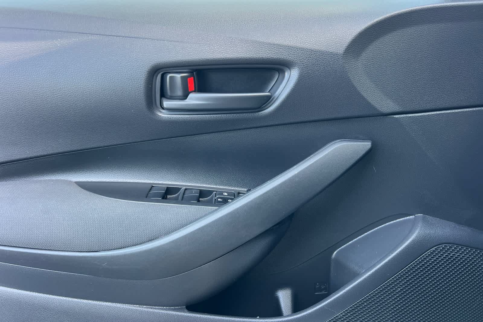 Certified 2025 Toyota Corolla LE w/ LE Premium Package FWD image 12