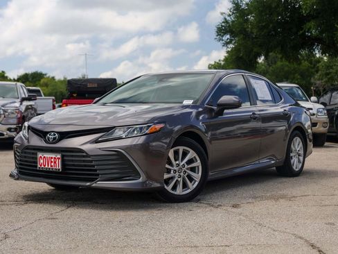 Used 2023 Toyota Camry LE FWD image 1