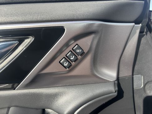 Used 2024 Subaru Legacy Limited AWD/4WD image 20