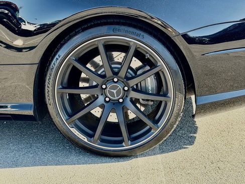 Used 2013 Mercedes-Benz SL 63 AMG image 14