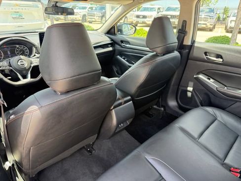 Used 2024 Nissan Altima 2.5 SR w/ SR Premium Package FWD image 20