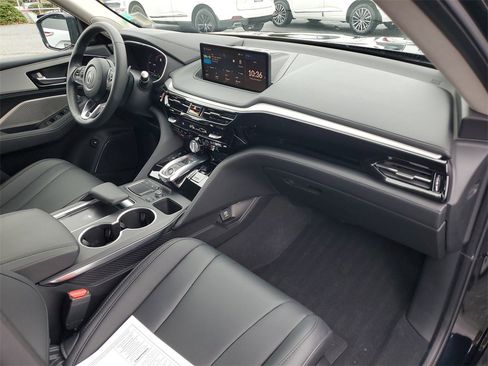 Certified 2024 Acura MDX FWD image 4