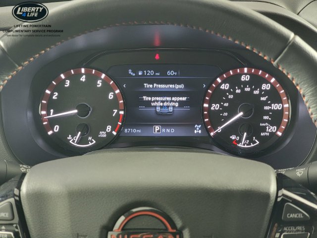Used 2025 Nissan Frontier PRO-4X AWD/4WD image 32