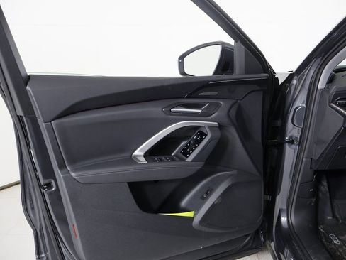 New 2025 Audi Q5 Premium Plus image 18