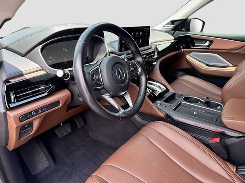 Used 2025 Acura MDX FWD w/ Technology Package image 10