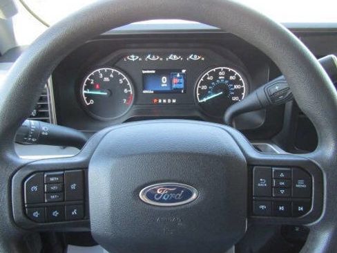 Used 2024 Ford F350 XLT AWD/4WD image 11