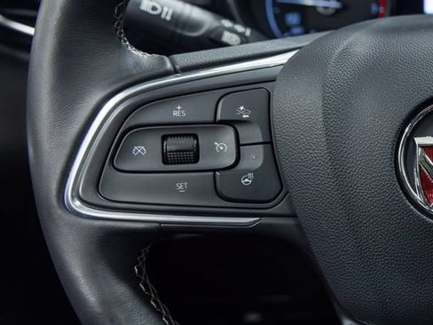 Used 2020 Buick Encore GX Essence w/ Experience Buick Package FWD image 15