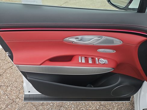 New 2026 Genesis GV70 2.5T Sport Prestige image 5