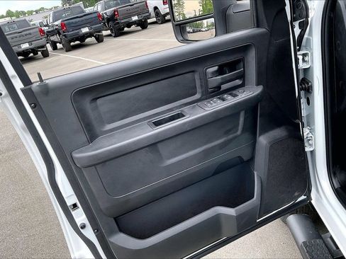 New 2026 RAM 3500 Tradesman AWD/4WD image 23