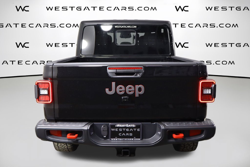 New 2026 Jeep Gladiator Rubicon w/ Steel Power Dome Hood Package AWD/4WD image 4