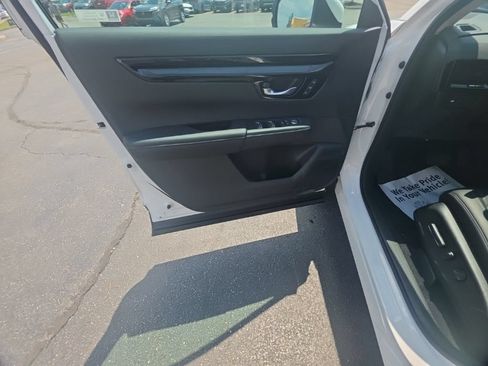 Used 2026 Honda CR-V EX-L image 12