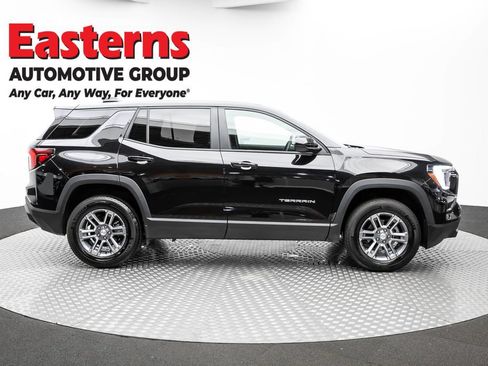 Used 2026 GMC Terrain Elevation FWD image 4