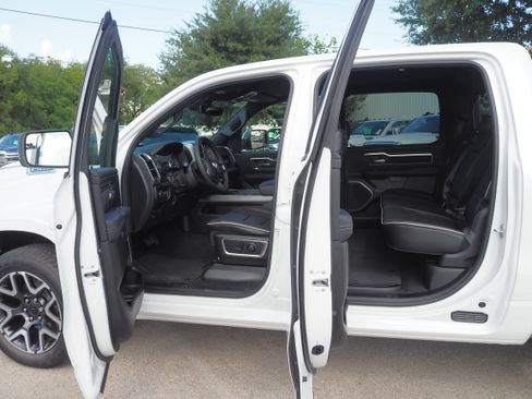 New 2026 RAM 1500 Laramie image 26