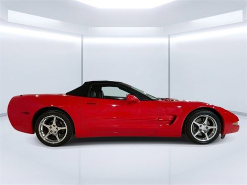 Used 2000 Chevrolet Corvette Convertible w/ Memory Pkg image 5