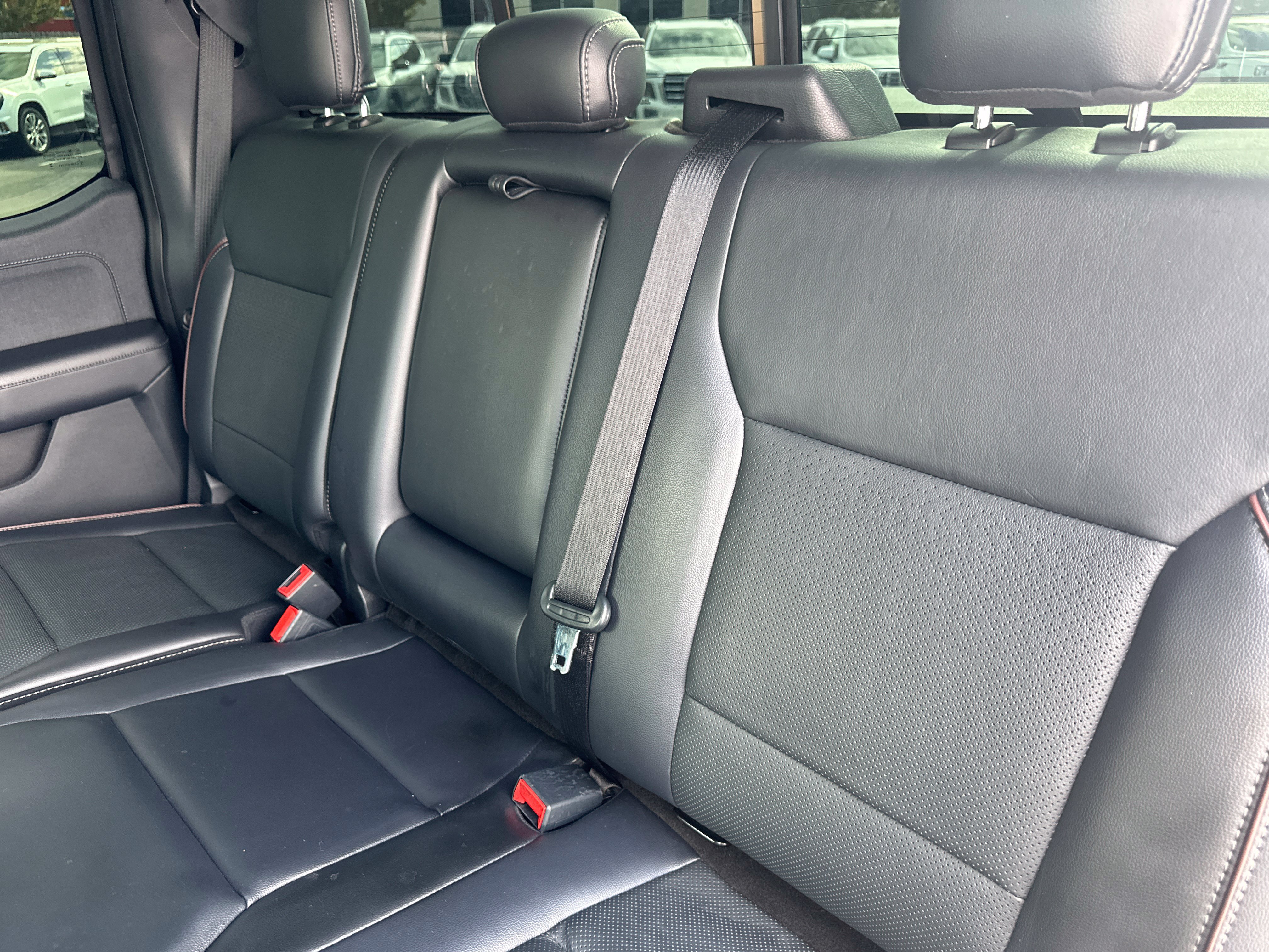 Used 2021 Ford F150 Lariat w/ Equipment Group 502A High AWD/4WD image 25