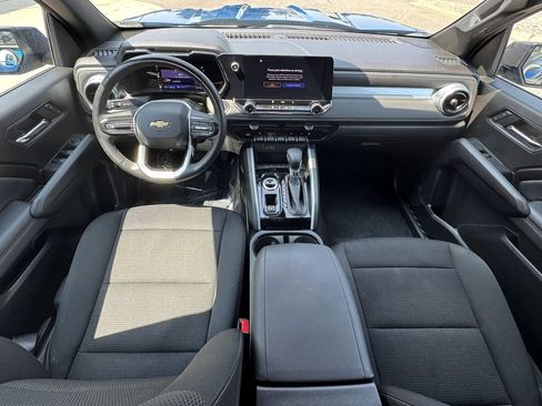 Used 2023 Chevrolet Colorado LT AWD/4WD image 31