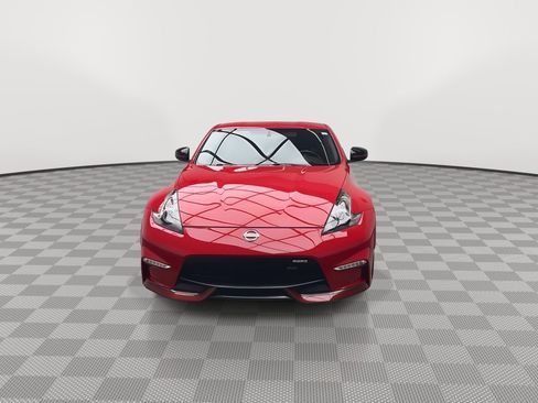 Used 2015 Nissan 370Z NISMO image 23