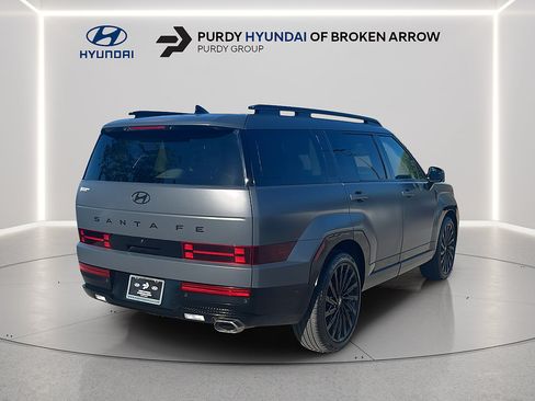 Certified 2025 Hyundai Santa Fe Calligraphy FWD image 5