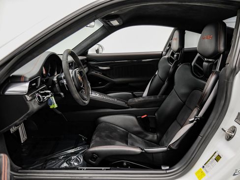Used 2019 Porsche 911 GT3 RS RWD image 50