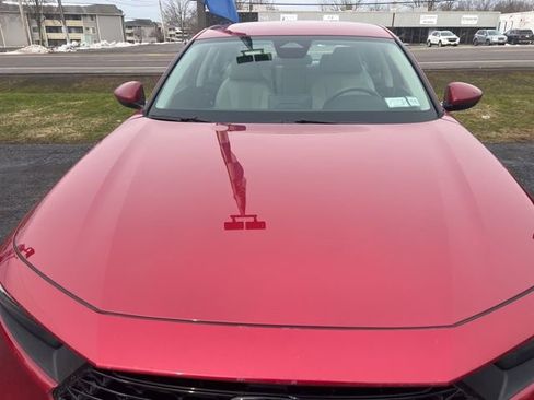 Certified 2024 Honda Accord LX image 3