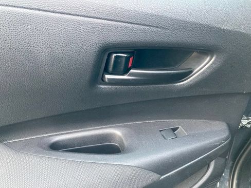 Used 2023 Toyota Corolla LE FWD image 10