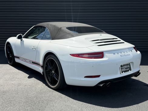 Certified 2014 Porsche 911 Carrera RWD image 3