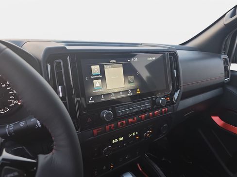 New 2026 Nissan Frontier PRO-4X w/ Pro-4x Convenience Package AWD/4WD image 19