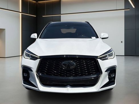 Used 2024 INFINITI QX50 Sport FWD image 9