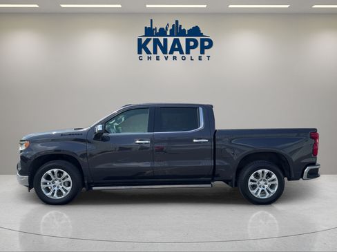 Used 2024 Chevrolet Silverado 1500 LTZ w/ LTZ Convenience Package II RWD image 2