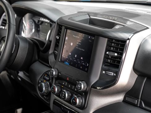 Used 2023 RAM 1500 Big Horn AWD/4WD image 32